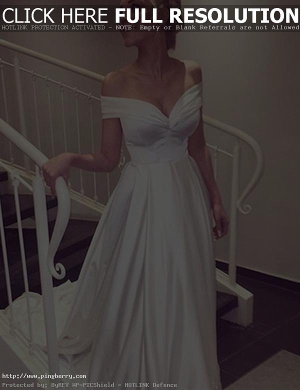 Elegant V-neck Cap Sleeves A-line Satin Wedding Dress Bride Gown